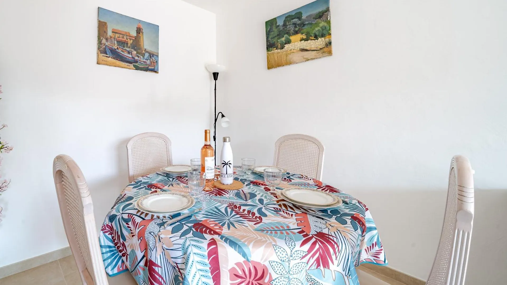 2 Pieces Calme Proche De La Mer Parking En Sous-Sol Cagnes-sur-Mer Apartment